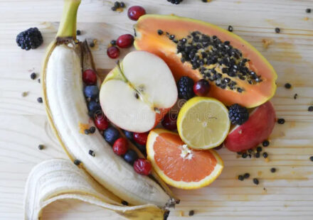 20 fruits you should and shouldn’t eat together